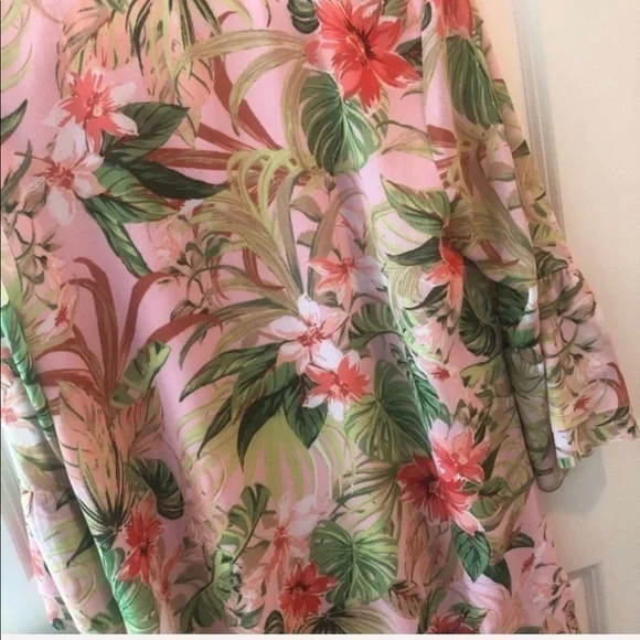 J. Jill Tropical Floral Top - Picture 10 of 16